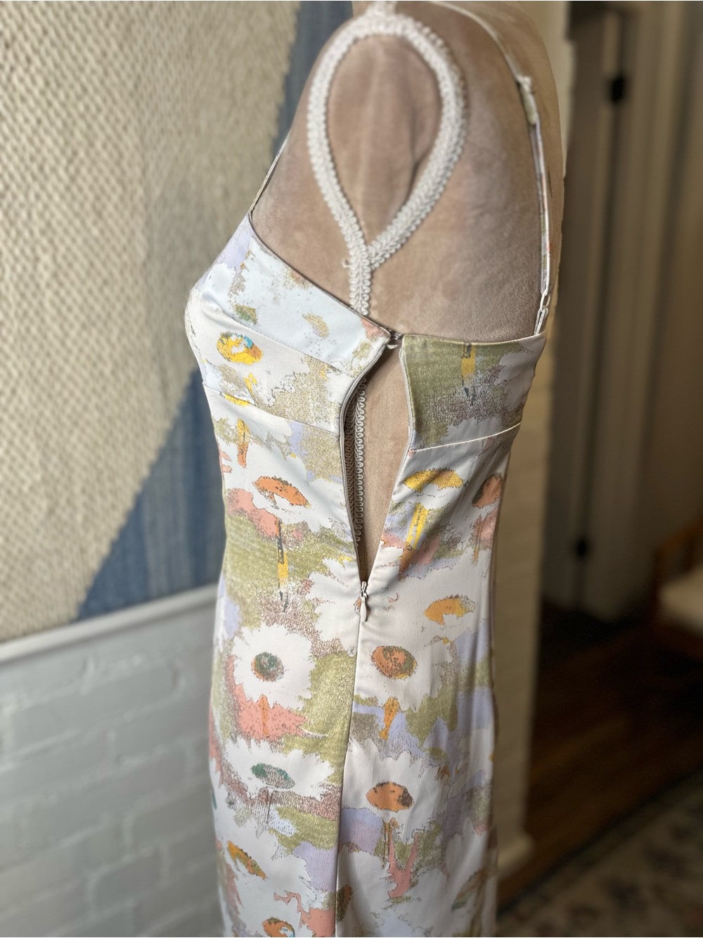Urban Outfitters Soft Pastel Daisy Print Dress - Picture 7 of 14